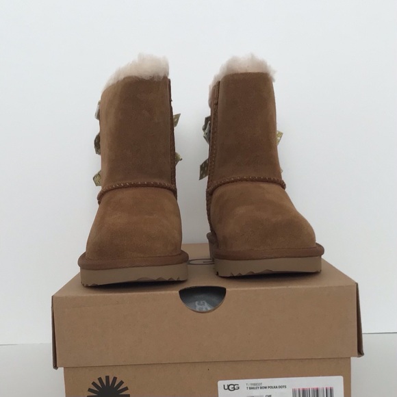 UGG Bailey Bow II Polka Dots Boots - Picture 3 of 8